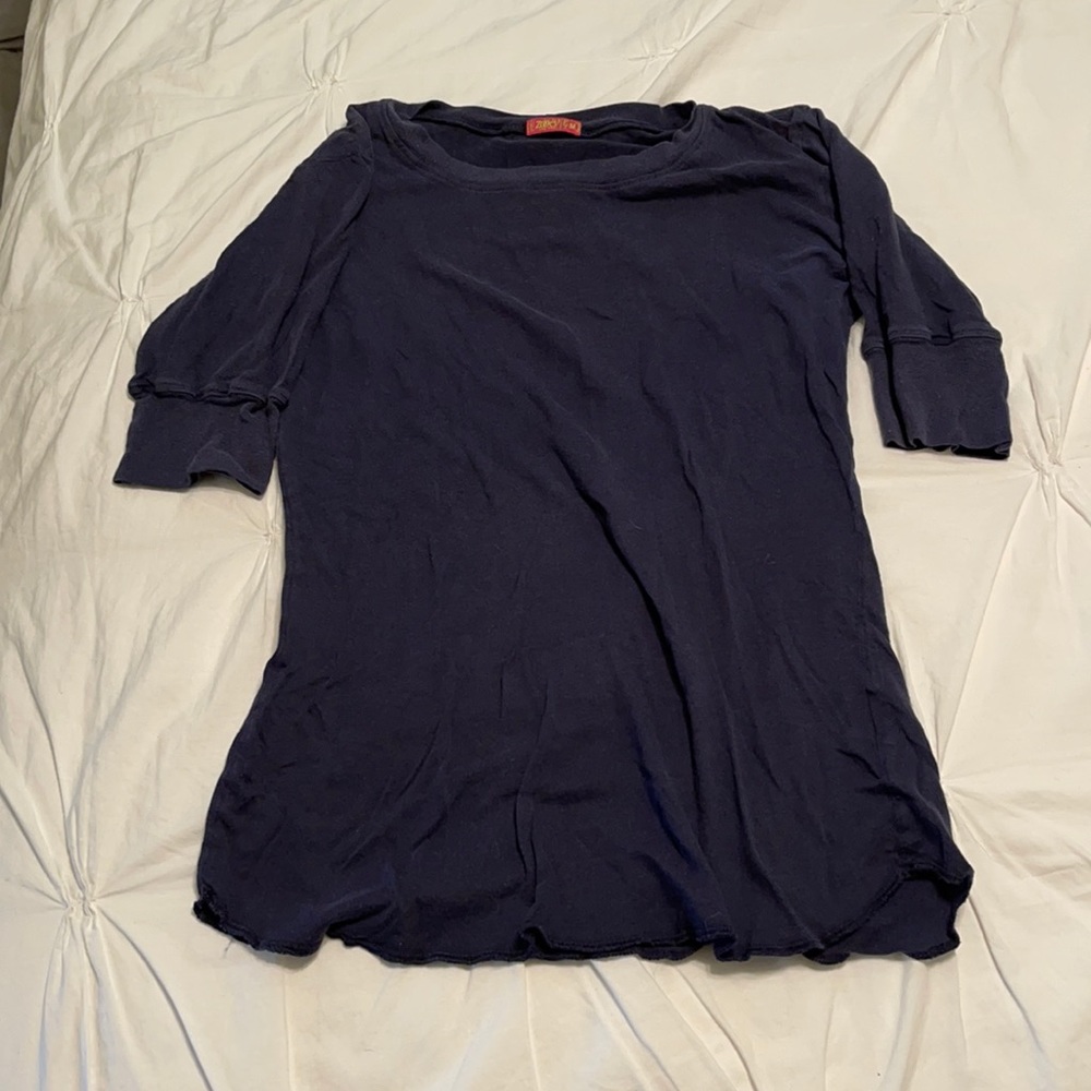 Used Zooey t-shirt